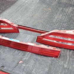 2018 Lincoln MKC Tail Lights Oem Both Sides And Middle