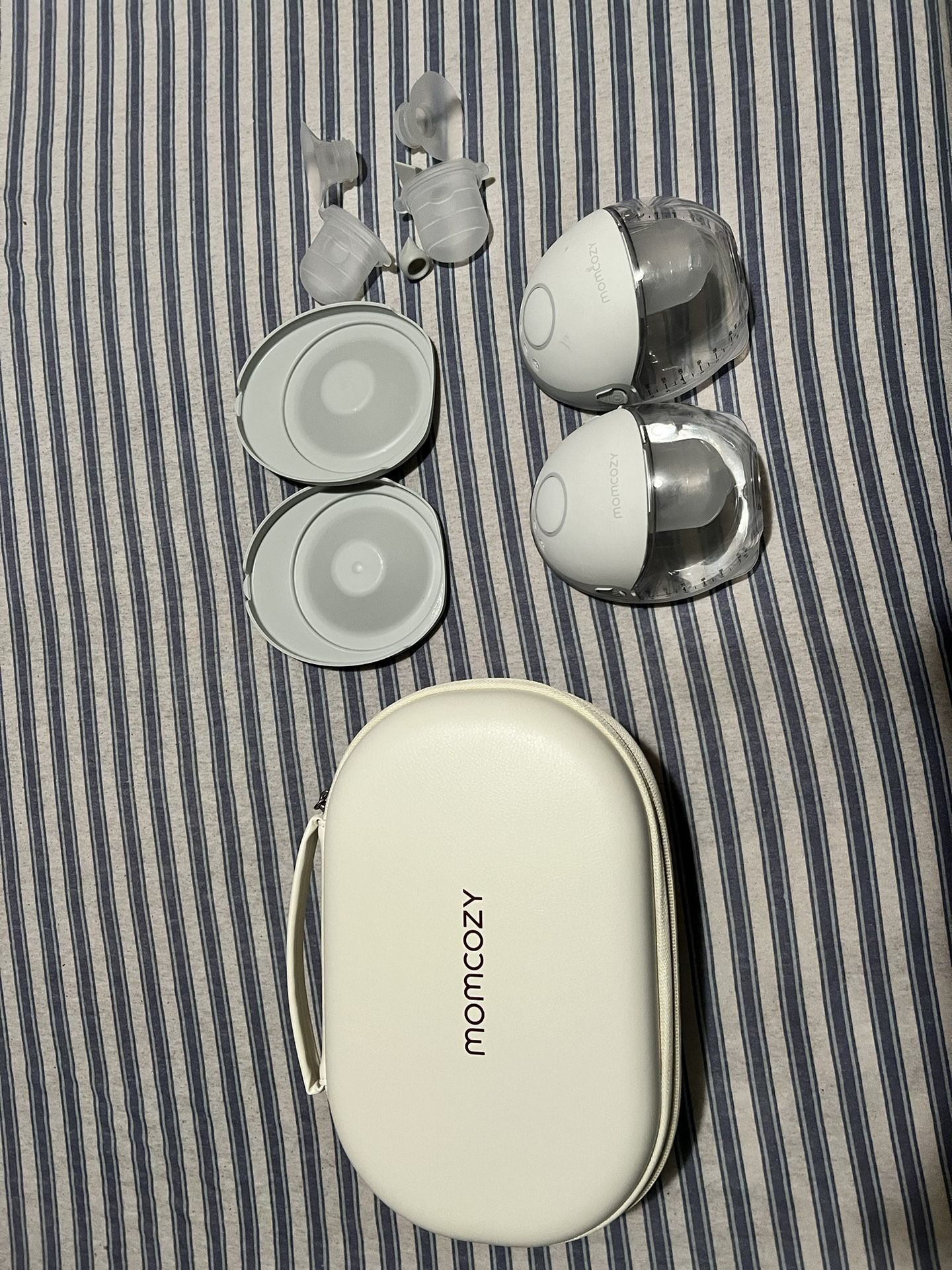 Momcozy M6 Mobile Style