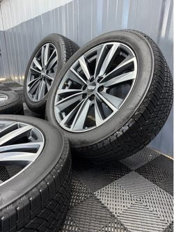 2026 Cadillac Escalade Wheels & Tires