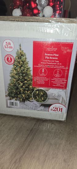Ashland 5ft prelit christmas tree