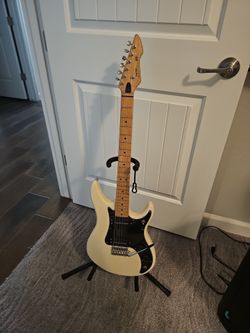 Peavy Patriot 1980s with tremolo and 2 pick-ups