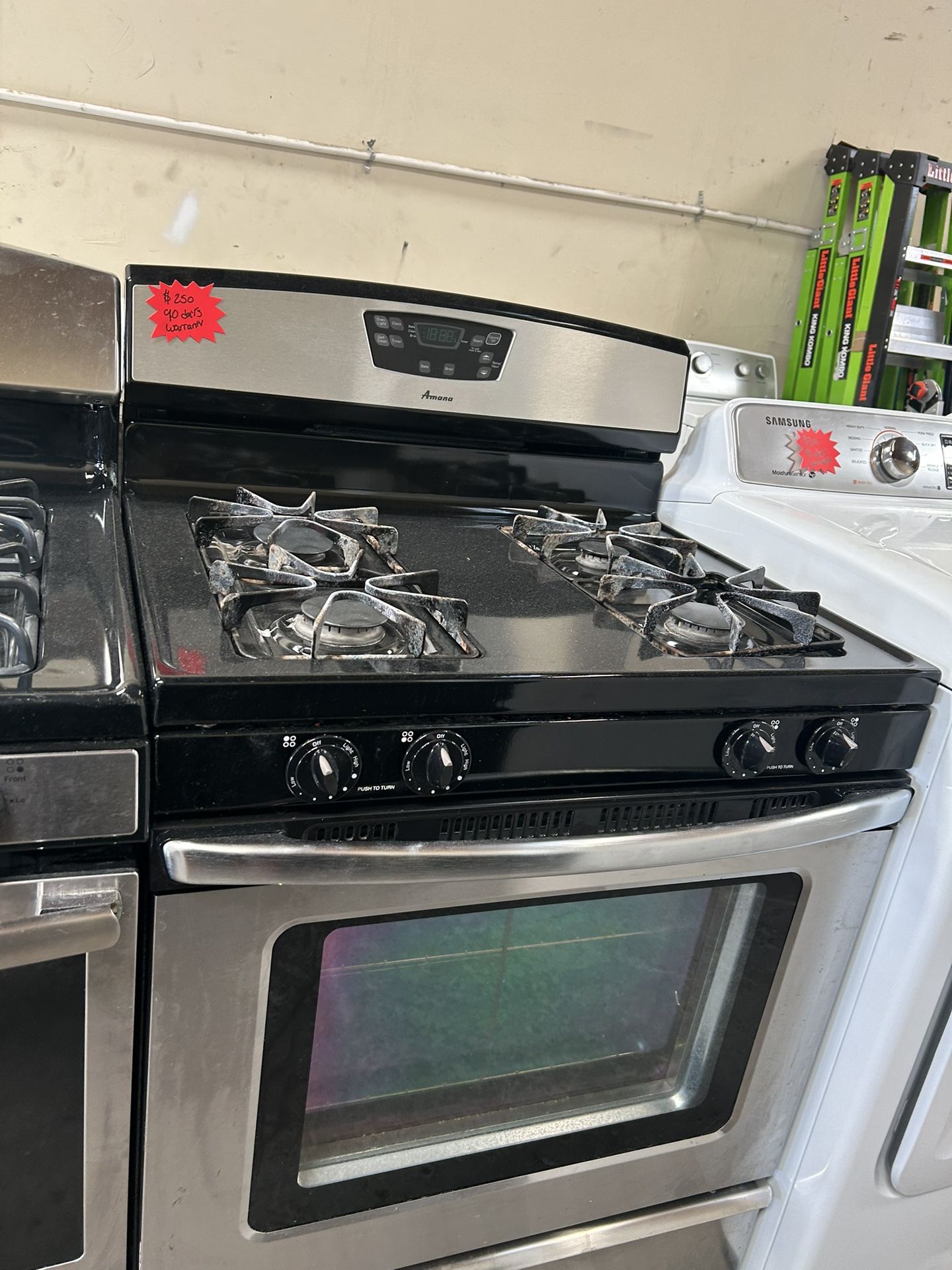 Amana Gas Stove