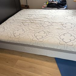Cal King Memory Foam Mattress