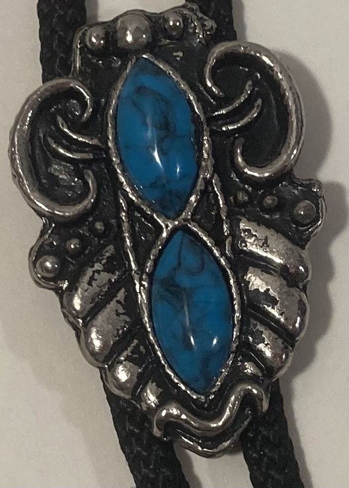 Vintage Bolo Tie Nice Turquoise Blue Stones