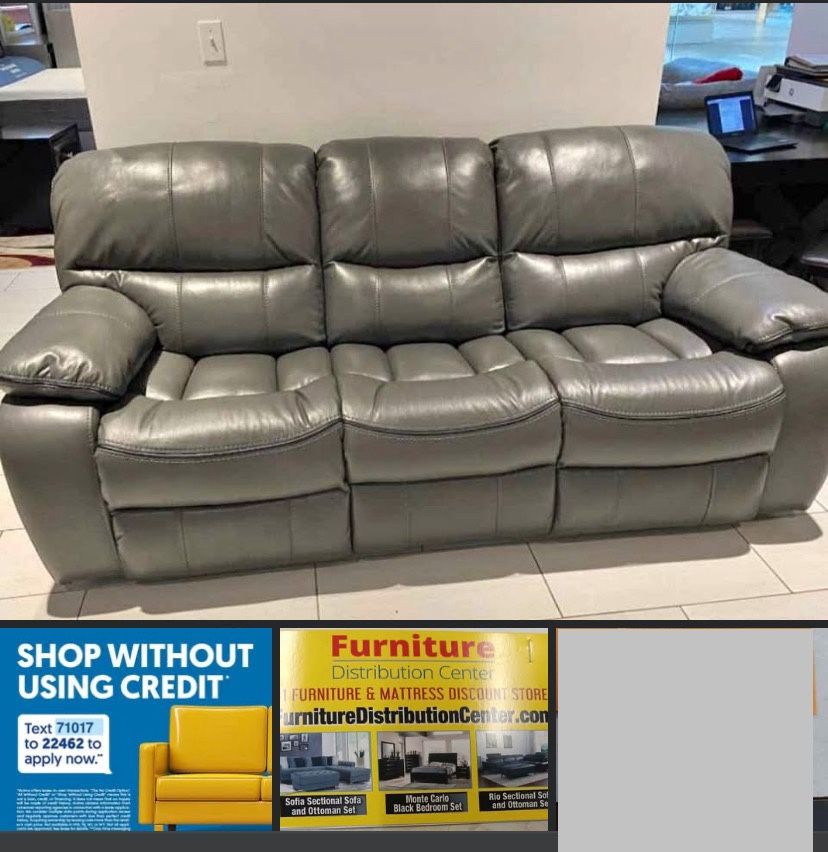 SOFAS! RECLINING! WE SELL BRAND NEW! ALL CREDITS WELCOME