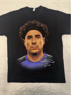 Memo Ochoa graphic Tshirt