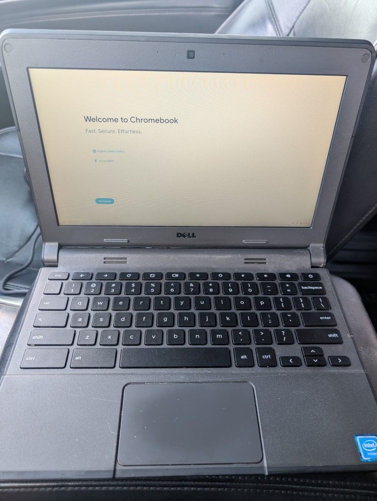 2016 Dell Chromebook W/Charger