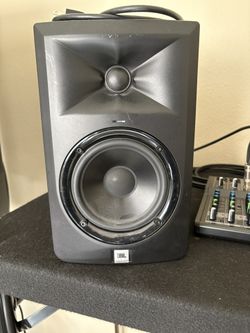 JBL STUDIO MONITOR