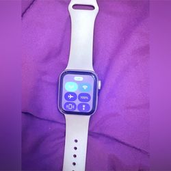 Gently Used Apple Watch