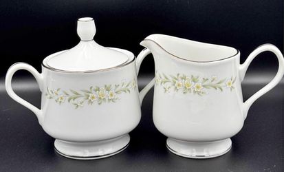 Majestic China Greenbrier Creamer and Sugar Bowl...