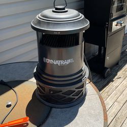 Dynatrap Outdoor Bug Zapper