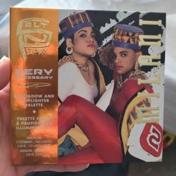 Salt N Pepa Eye Shadow Pallet