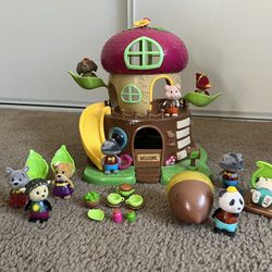 Woodzees Treehouse / 10 Characters