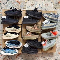 YEEZY SALE SIZE 5.5