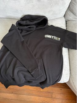$b 2025 Tour Sweater size MEDIUM