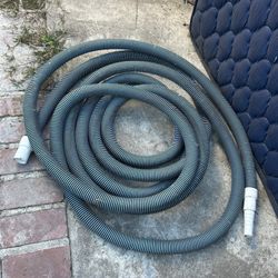 Pool hose 35ft