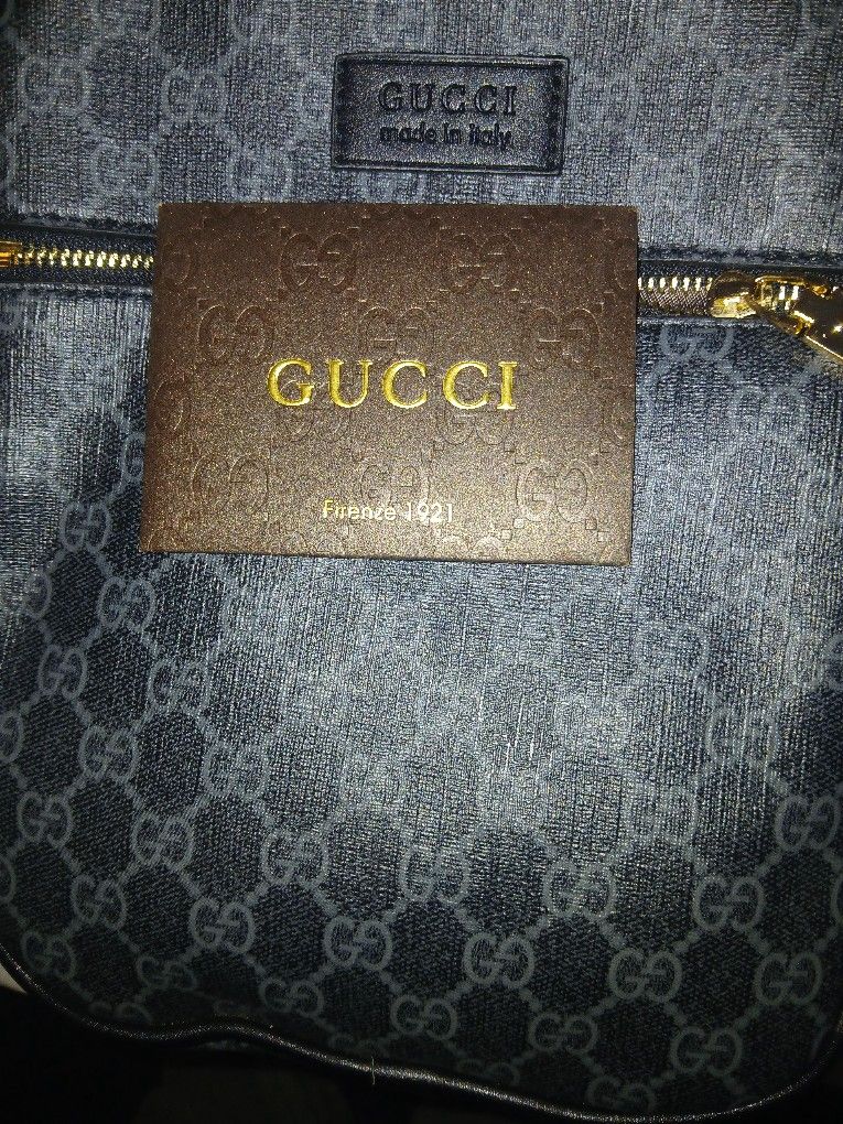 Gucci Crossbody Men/women's Bag
