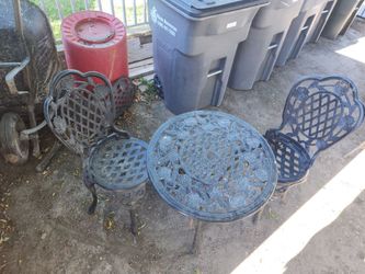 Rose 3-Piece Cast Metal Bistro Set