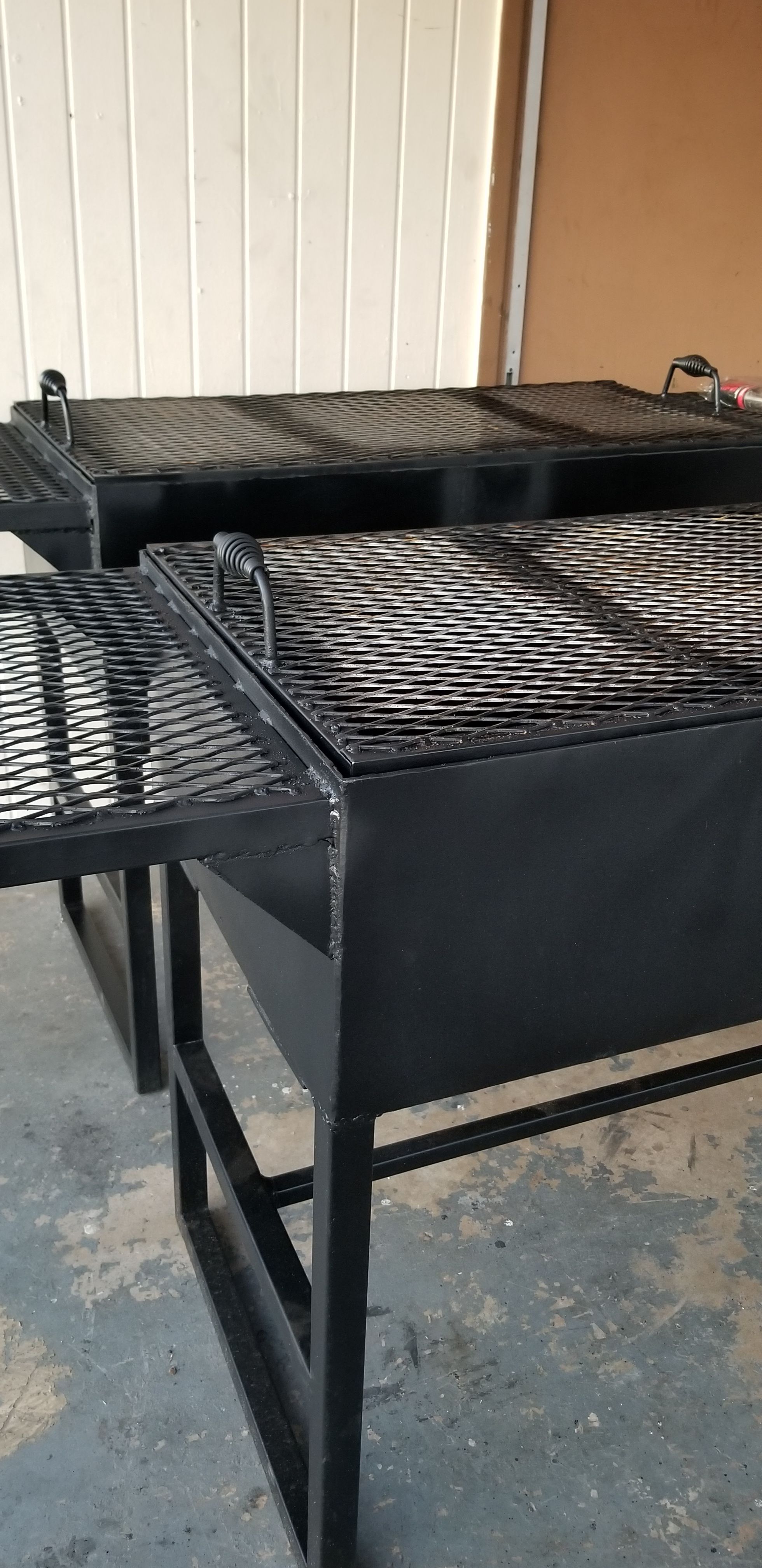 Ninja Woodfire Outdoor Grill for Sale in Kissimmee, FL - OfferUp