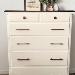 Tall Dresser - 6 Dovetailed Drawers Solid Wood Newly Refinished ✨Free Delivery 🚚 