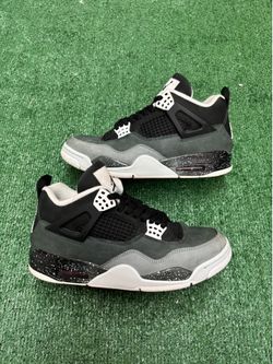 JORDAN 4 FEAR SIZE 9.5