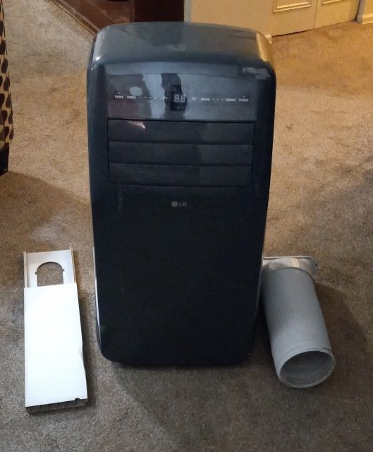 LG 10,000 BTU Air Conditioner 