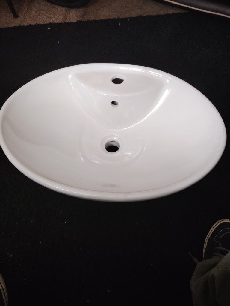 Ceramic Wash Basin New Sink