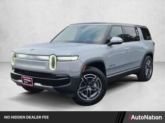 2025 Rivian R1S