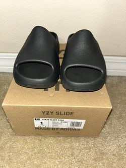 Dark Onyx Yeezy Slides Size 1y