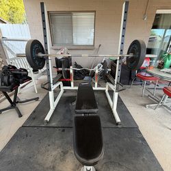 Bench press and weights
