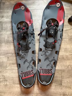 Snowshoes - Tubbs Mountainside NEW