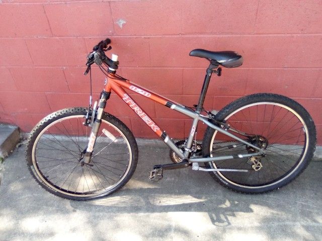 Trek Mountain 820 Bike Orange