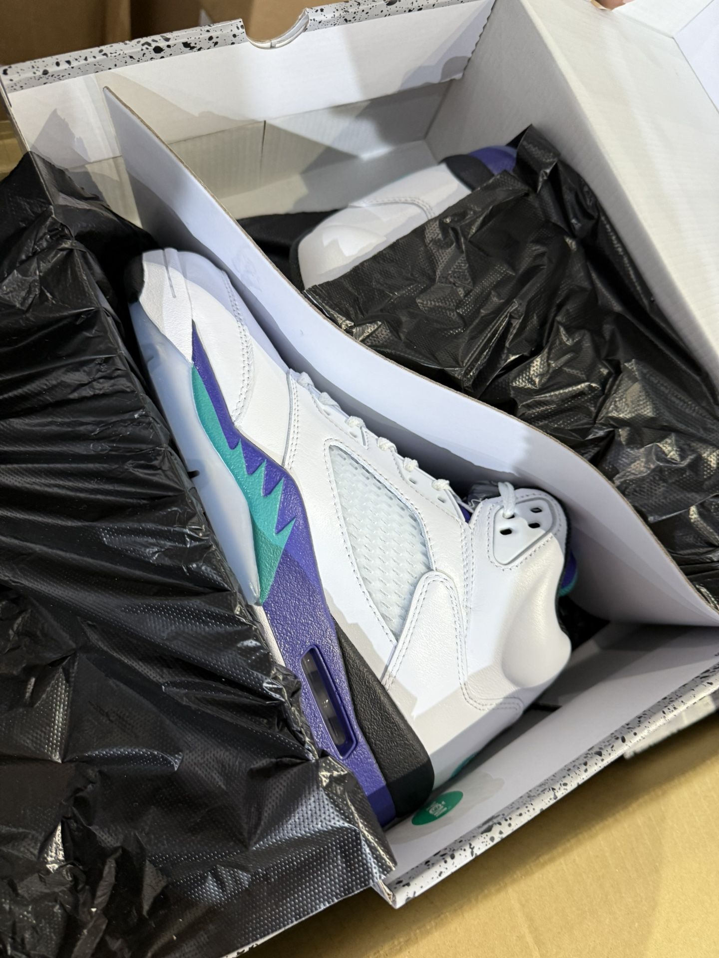 Jordan 5s Grape🍇🔥