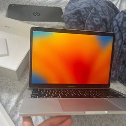 MacBook M1 Pro 