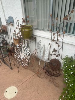 Wrought iron metal yard art