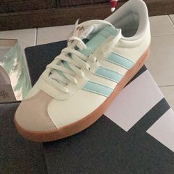 Adidas VL Courtbase Women's Sneakers Shoes Size 9 White Turquoise  New With Box And Tags 