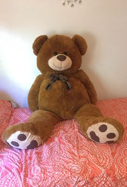 Giant bear