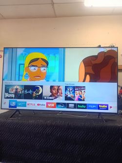 70 inch Samsung 4k smart tv beautiful tv comes with remote control shows great quality clear picture works perfect guaranteed