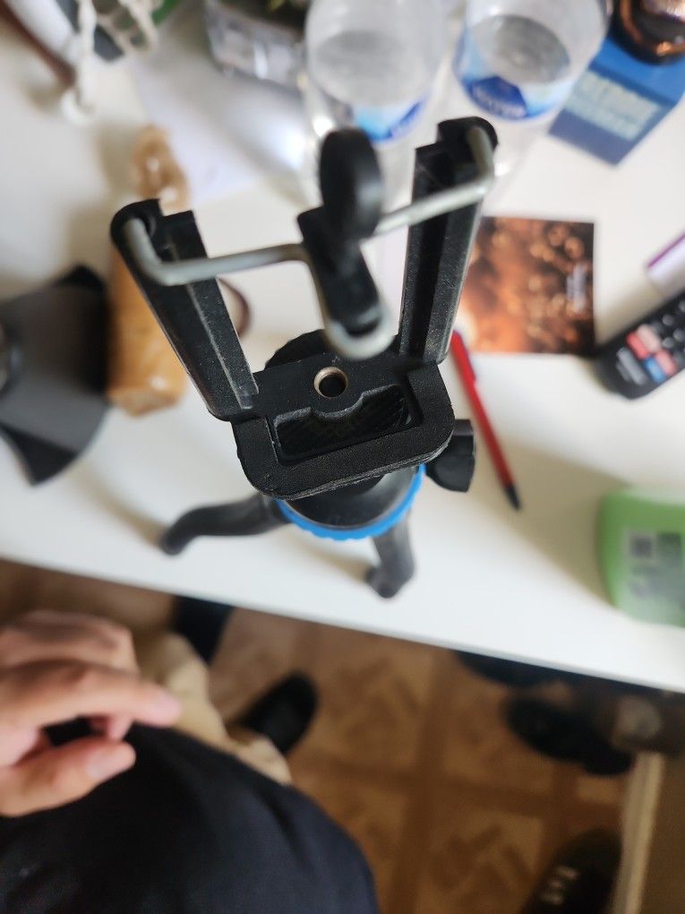 Tri Pod Stand