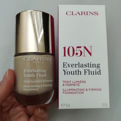 Clarins Everlasting Youth Fluid Foundation. Never used. See pictures. 