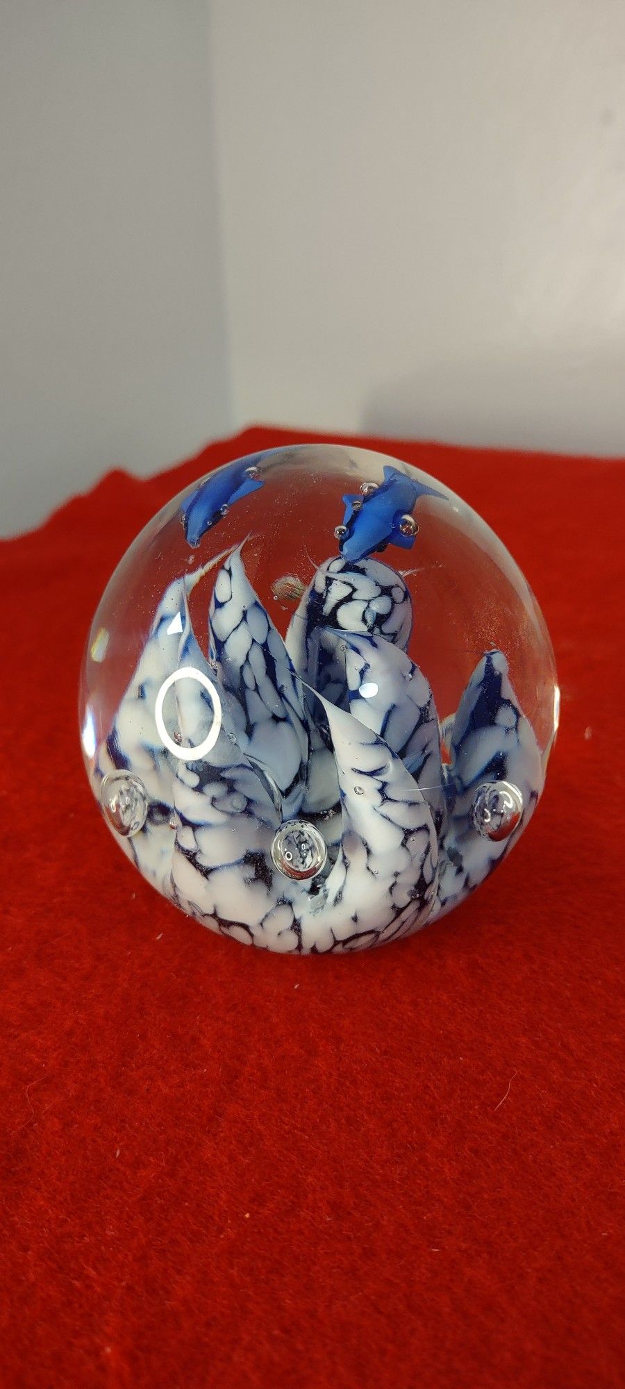 Art Glass Dolphin Ocean Coral Reef Cobalt Blue White Sphere Paperweight;Weigh 1.36 Lb.