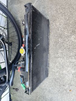 90to93 acura integra radiator with fans
