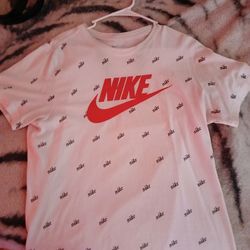 Nice White And Red Desiger Nike Shirt