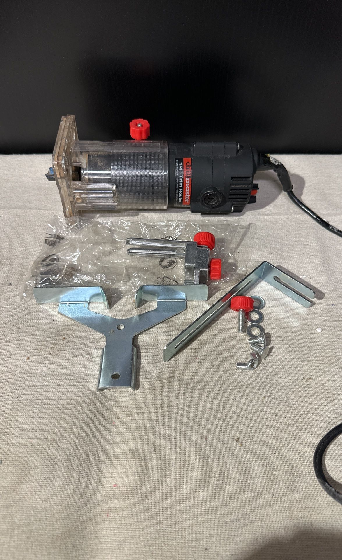 DRILL MASTER 2.4 Amp 1/4” Trim Router