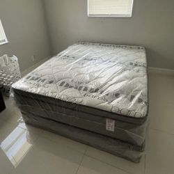 NEW MATTRESS QUEEN SIZE PILLOW TOP WITH BOX SPRING