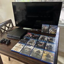 PlayStation 4, 40” Samsung TV, with 14 games