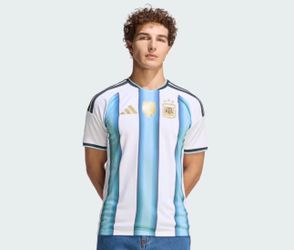 Available in 3xl