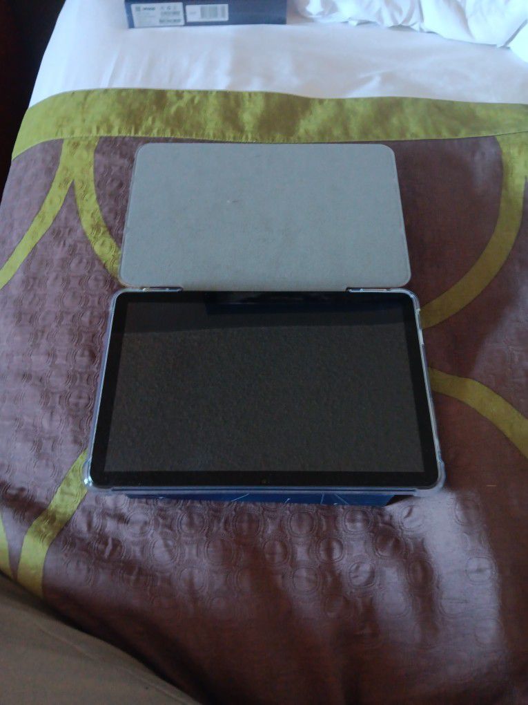 10" TABLET - NEW and SEALED 