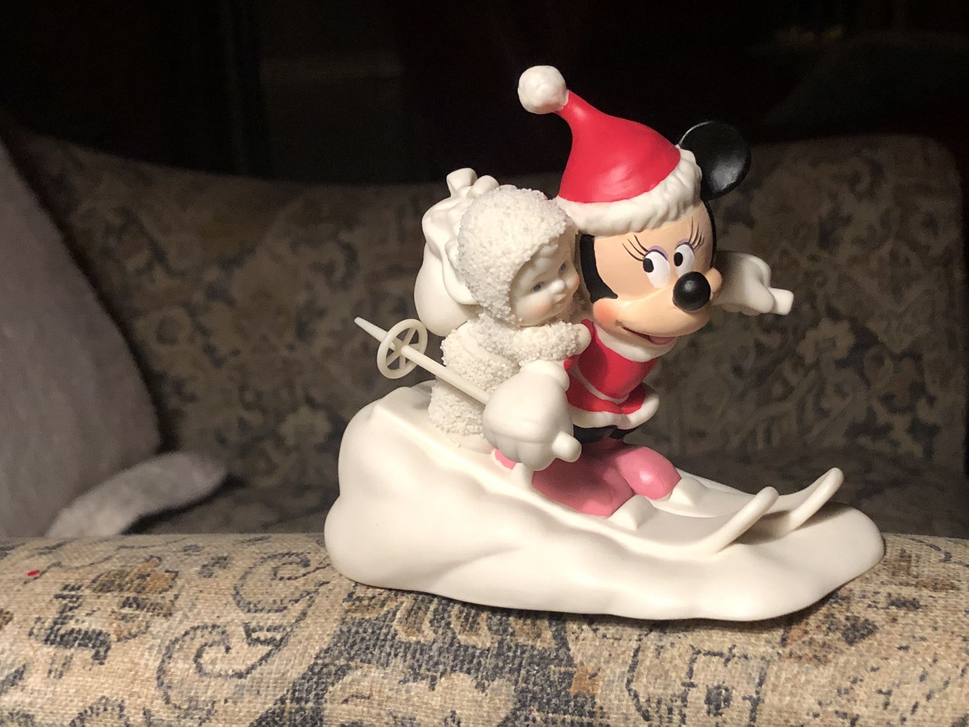 Snowbabies Disney “Minnie’s Special Deliveries”