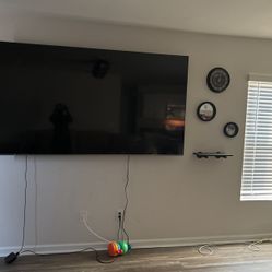 90 inch Lg smart TV